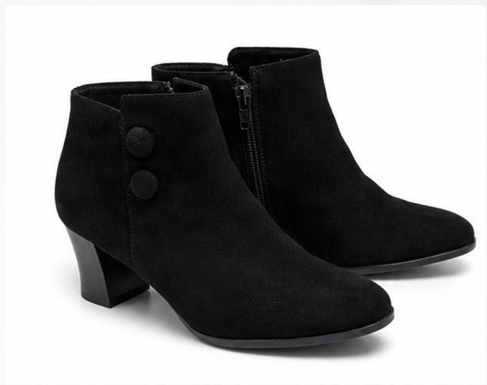 Bass ankle boots